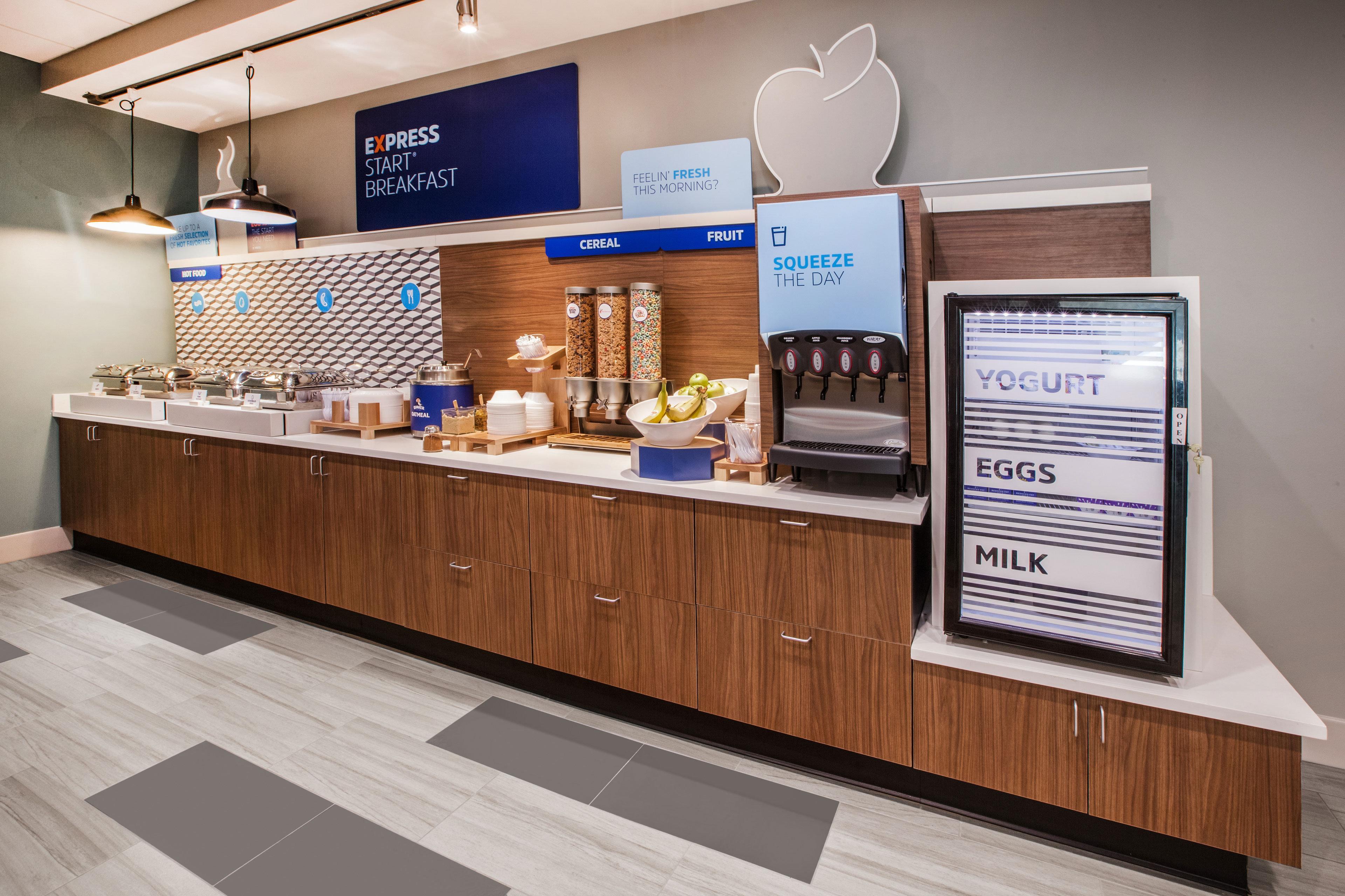 Holiday Inn Express Hotel & Suites Terre Haute By Ihg Kültér fotó