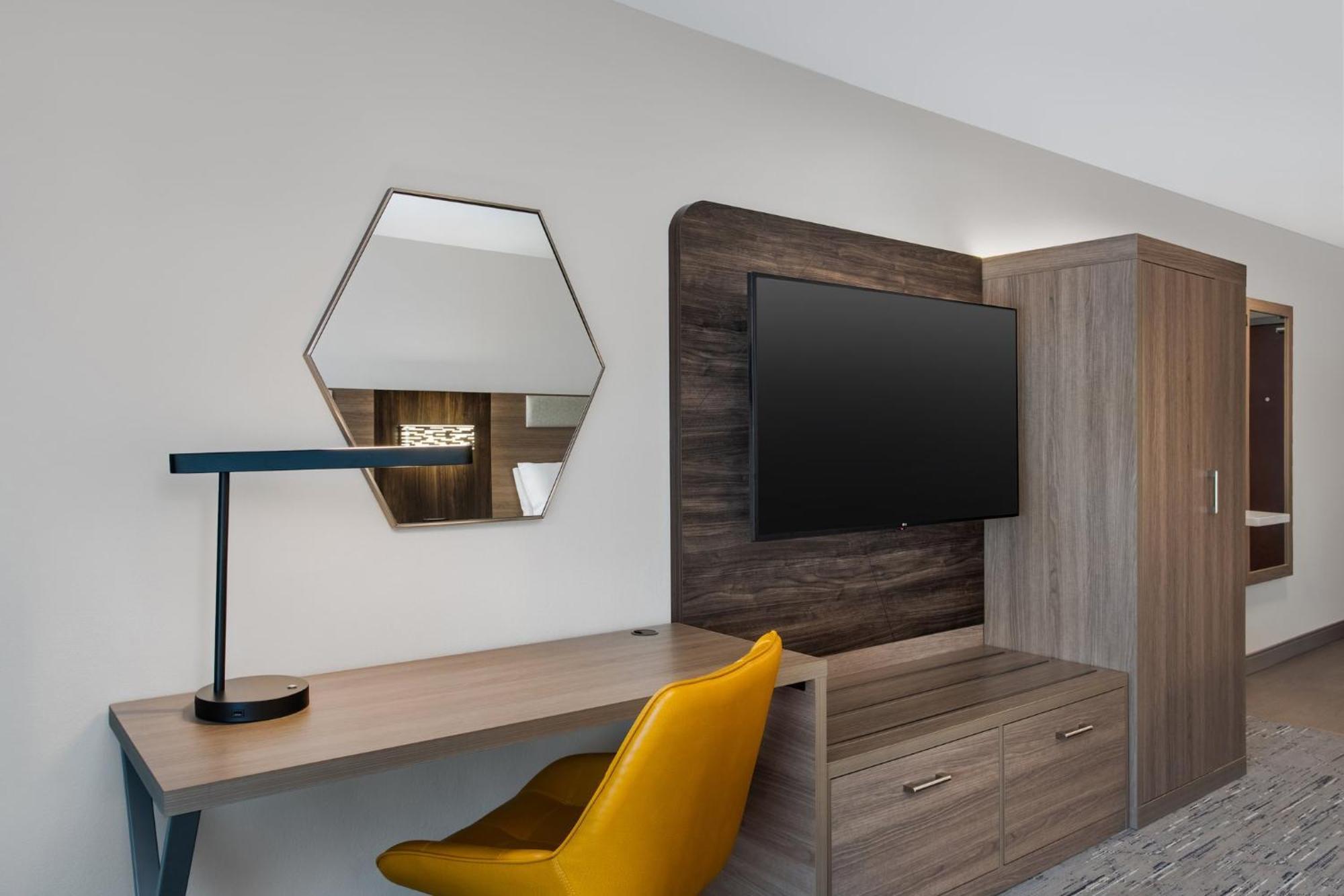 Holiday Inn Express Hotel & Suites Terre Haute By Ihg Kültér fotó