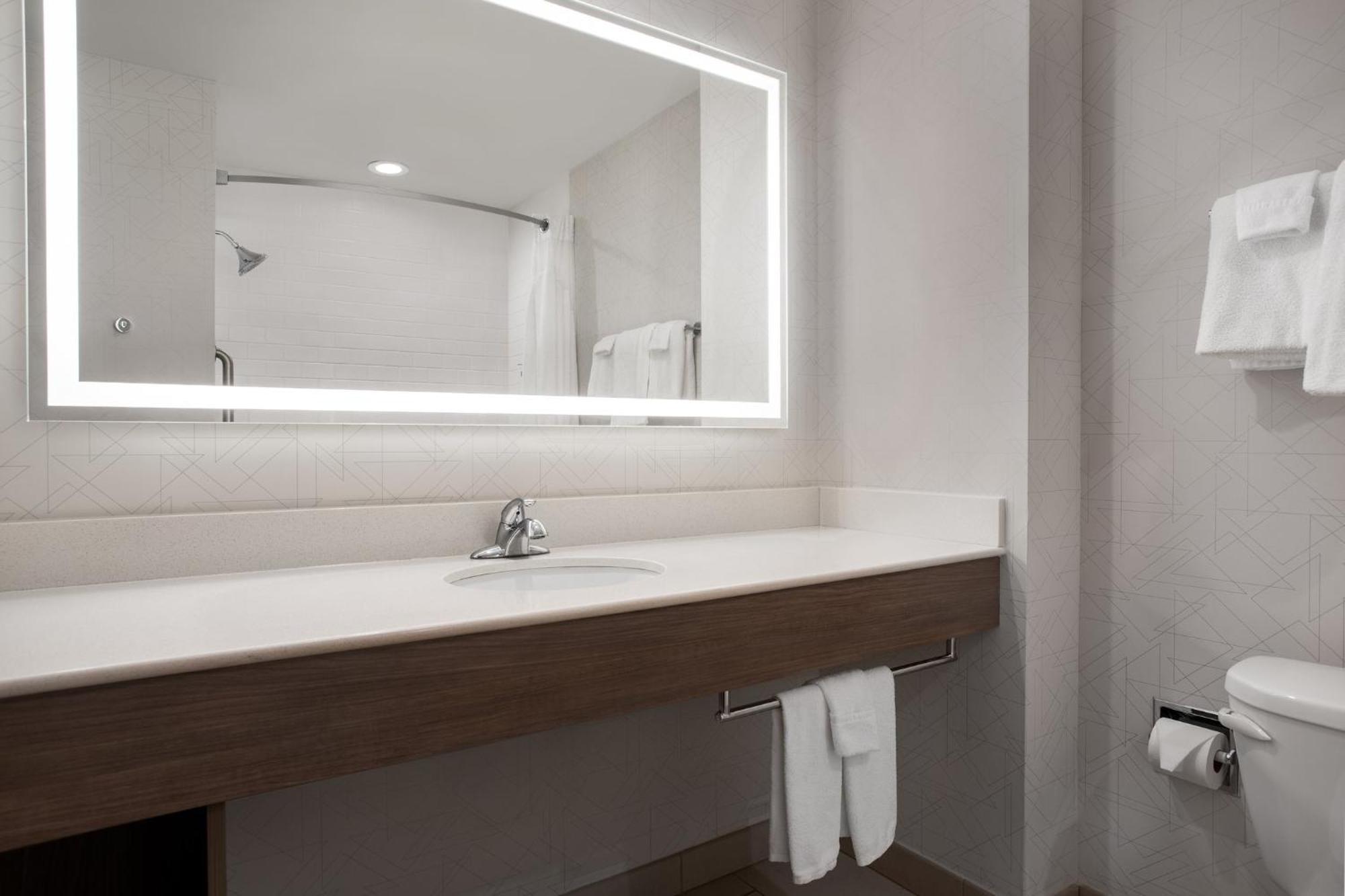 Holiday Inn Express Hotel & Suites Terre Haute By Ihg Kültér fotó